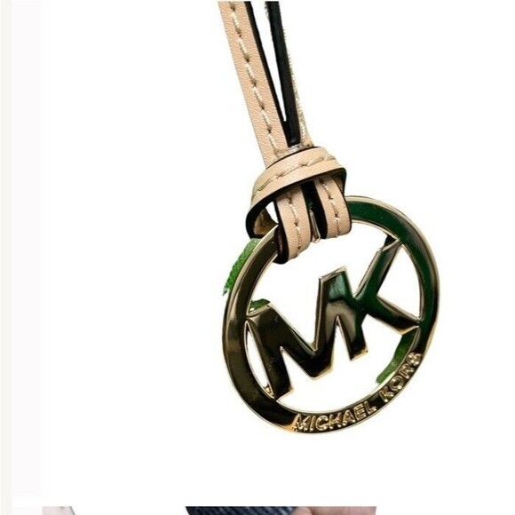 Michael Kors MK Jet Set Travel Tote Multifunction Green Hard Shell Medium NEW - Picture 11 of 16